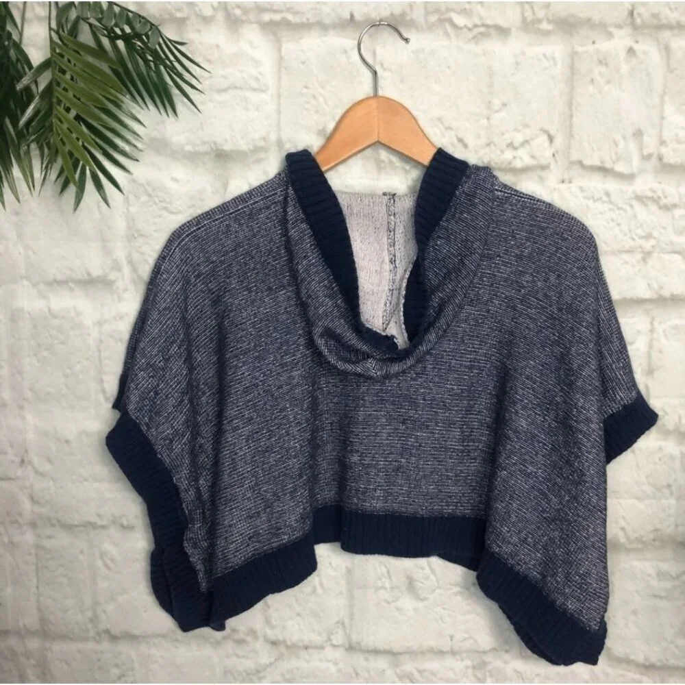 Old Navy ✦ Hooded Knit Poncho Sweater ✦ Blue Shawl Style Button Neck Sz 3T